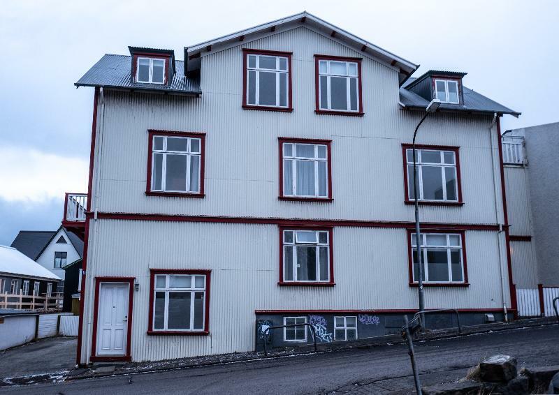 Luna Hotel Apartments Amtmannsstigur Рейкьявик Экстерьер фото