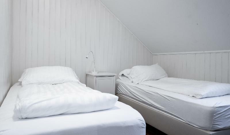 Luna Hotel Apartments Amtmannsstigur Рейкьявик Экстерьер фото