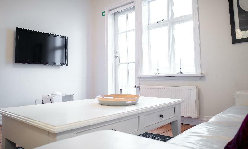 Luna Hotel Apartments Amtmannsstigur Рейкьявик Экстерьер фото